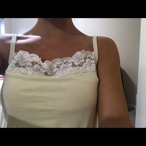Baby yellow lace trim tank